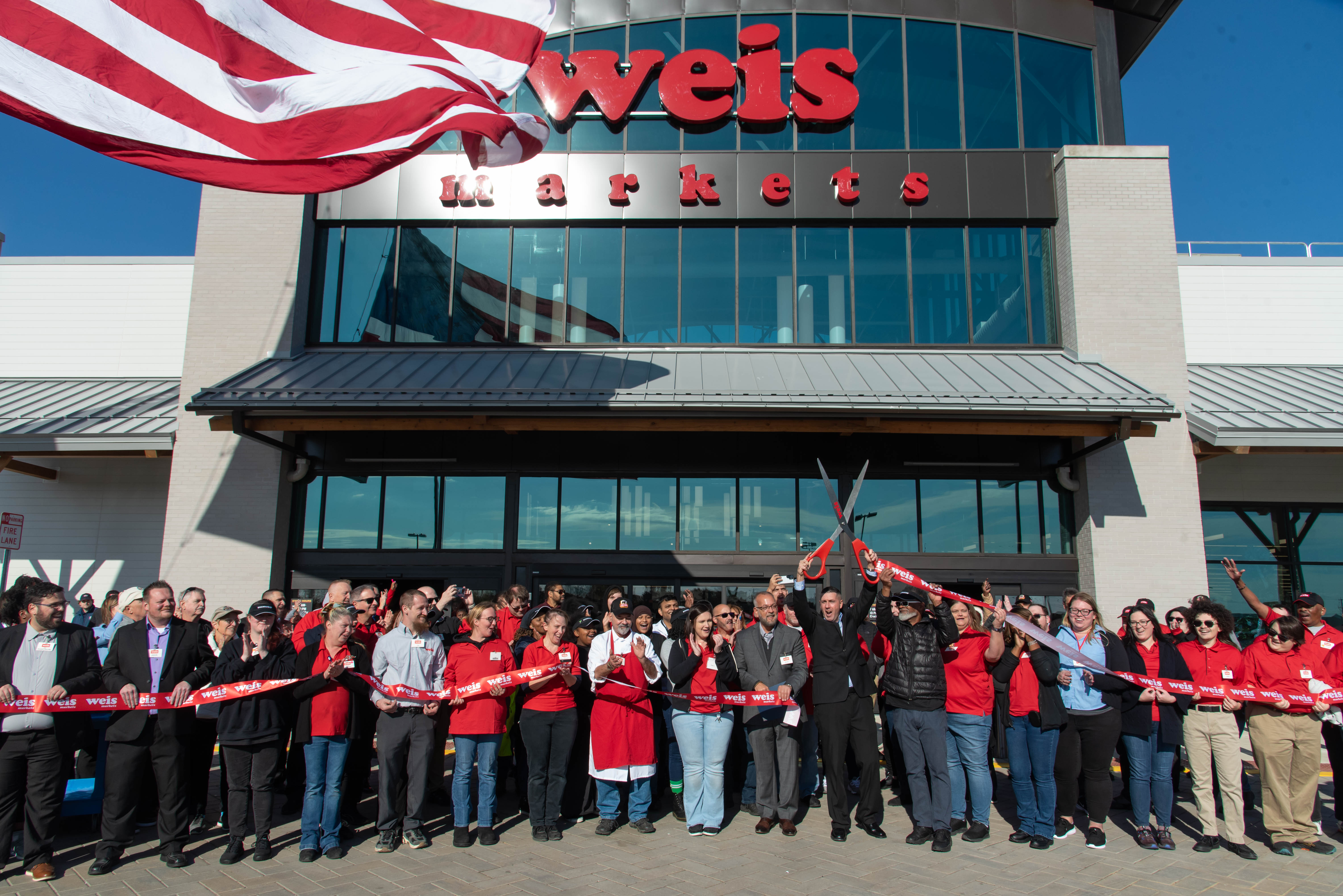 Weis Markets Middletown, DE Grand Opening.