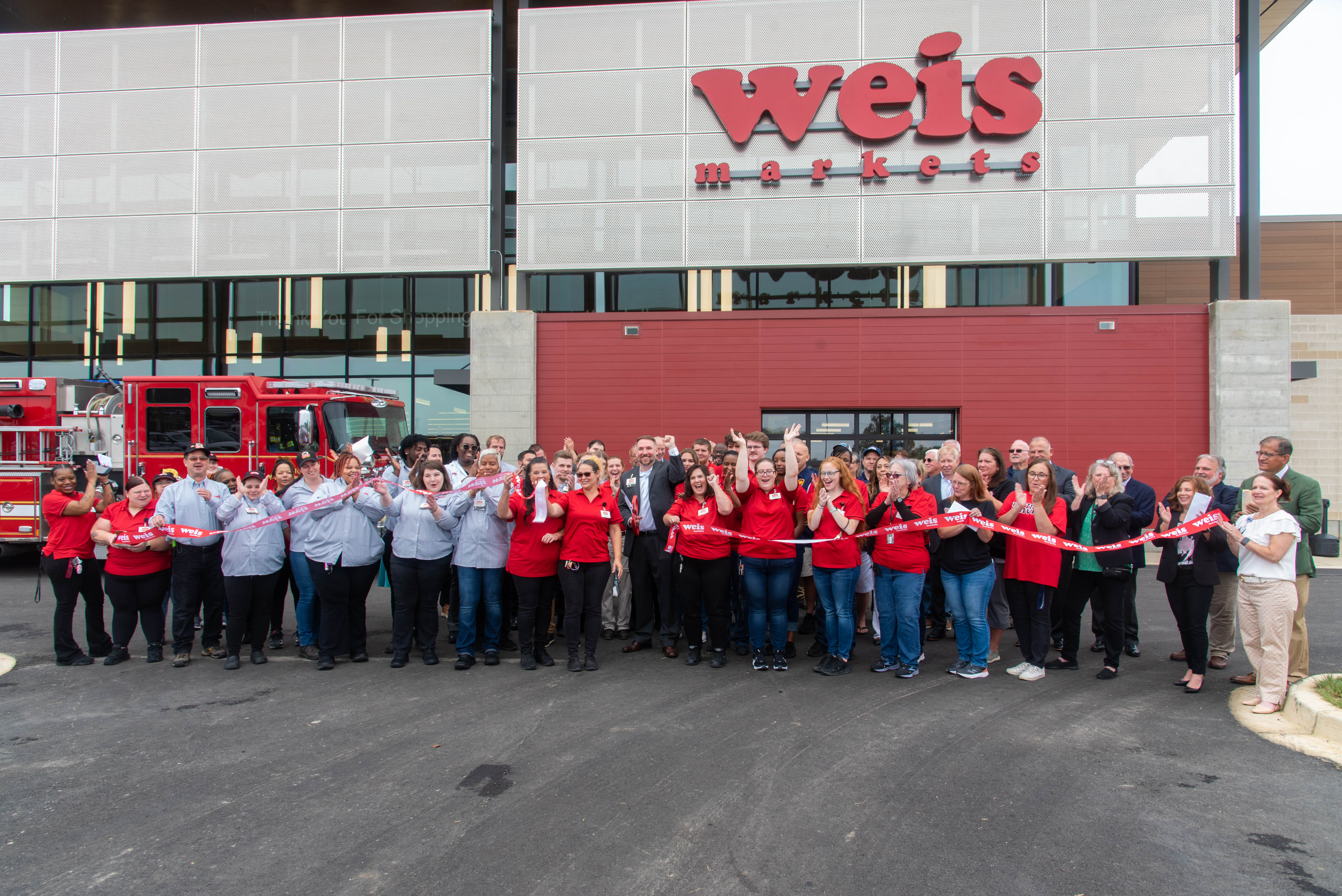 Weis Markets Grand Opening at Charlotte Hall, Maryland.